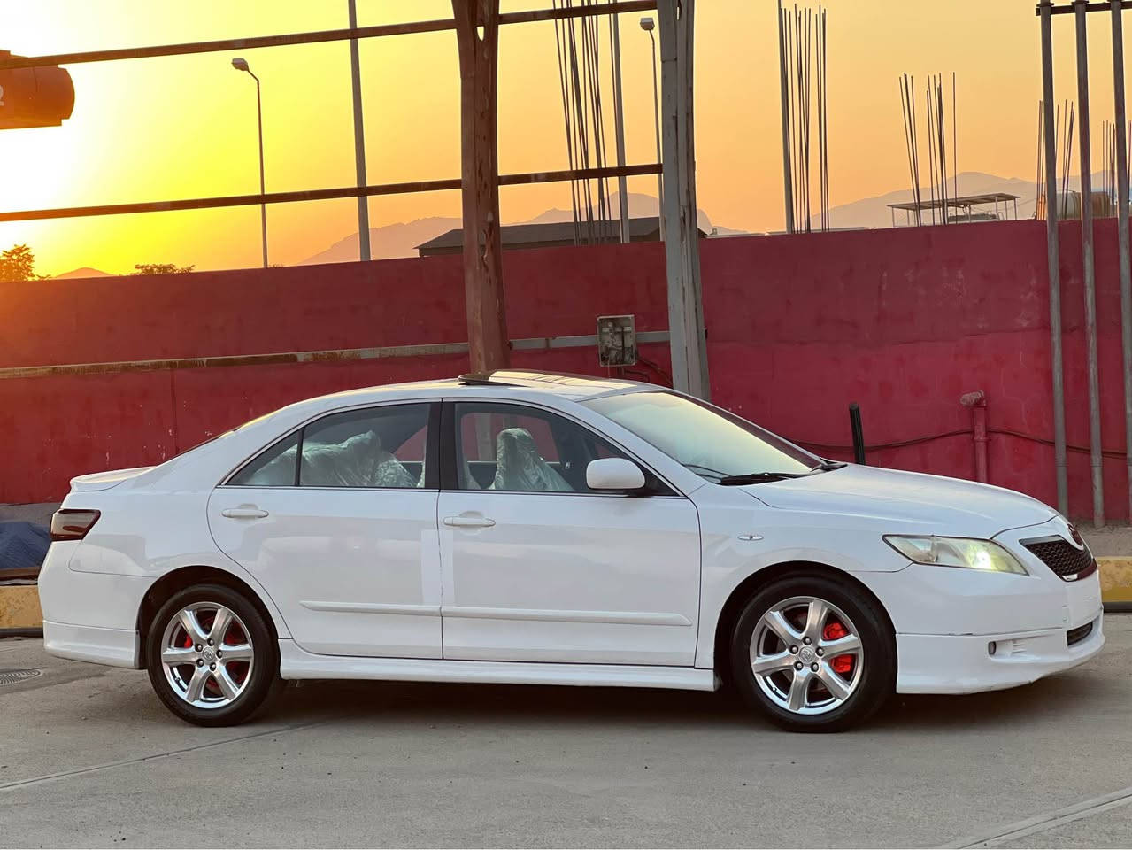 Toyota Camry 2009 📦🤍

***********
***********

سەرەتا بەناوی خوای گەورە و میهرەبان 

 کامری مۆدێل ٢٠٠٩ 
ساغە 
کۆدی هەیە 
بێ بۆیاخ بێ شوخت 
چاڵی نیە 
گێڕ و مەکینە بەشەرت 
توند و تۆڵە سەیارەکە 

سلایت 
شاشە و کامێرە 
کوشن کارەبا 
چوار تایە و ویلی لۆکی لەسەرە 
لایت عەدەسە و زینۆن

سەیارەی ماڵێیە هی مەحرەز نیە 

شوێن حاجیاوا 
بۆ نرخ تیل بکە یان نامە بنیرە 
لەکۆمێنت محامەلە ناکری 
***********
*********** رانية, السليمانية
