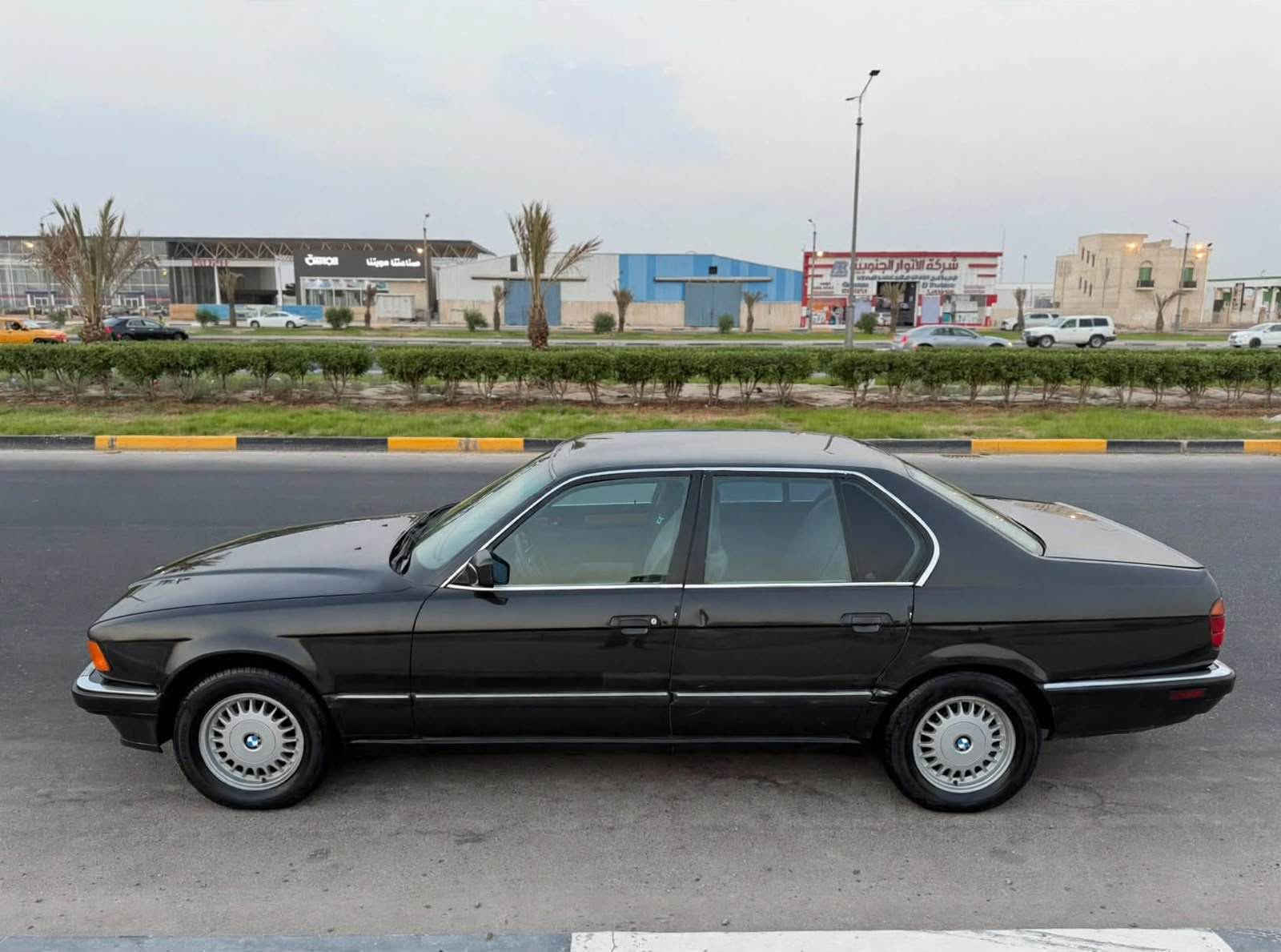 بي ام 730 • 6 سلندر • رقم بغداد
