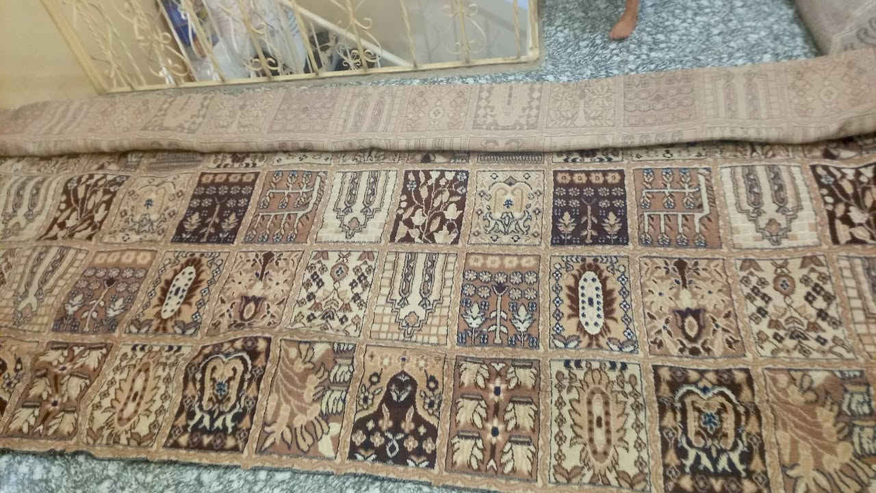 سجاد جوزي • مستعمل قليل • مقاسات متعدده