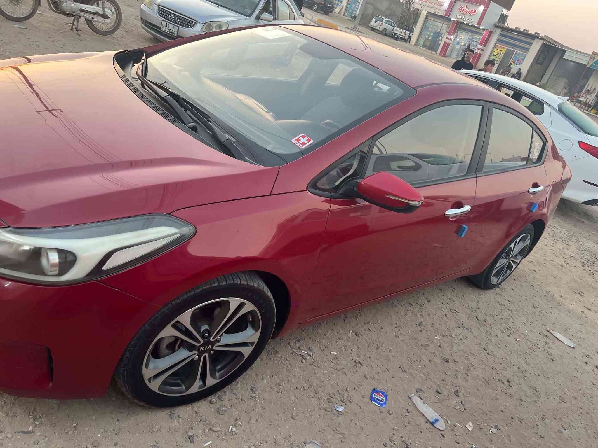 *********** مكلف بالنشر
بيع سريع لغرض البناء 
كيا سيراتو ١٧ كفاله عامه من الصبغ والتبديل 
محرك ١٦٠٠ مكفول 
تبريد ثلج 
مكانها قضاء الشطره 
***********  استاذ حسام الزيدي محتاج بيع سريع

