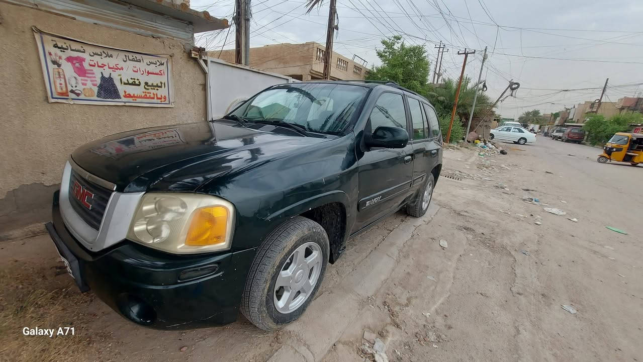 جمسي انفوي • ٢٠٠٥ • اخضر مصبوغه