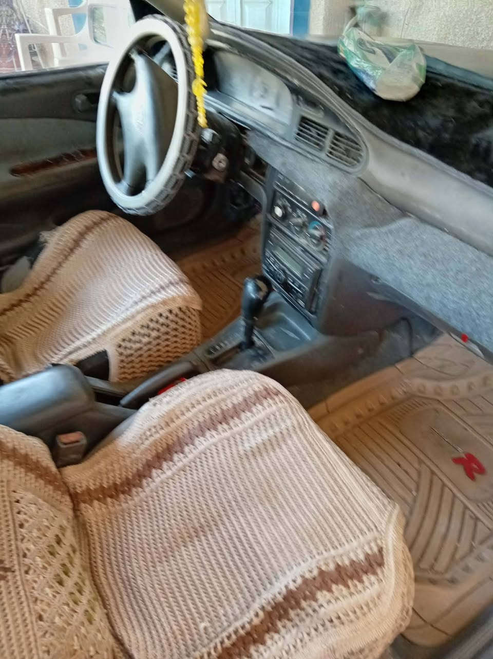 السلام عليكم كيا سيفيا موديل 95 حبل محرك وكير جدد وتخم تاير جديد ومصبوغة للجمالية وداخلها نظيف وكهربائياتها شغالة السعر 17  السيارة متصرفةعليها دينار ***********
