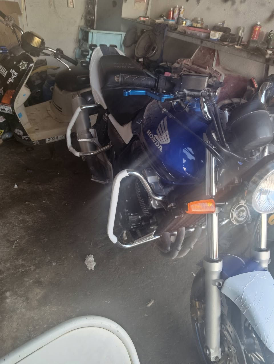 CB400 • جيل ثاني • مكفوله