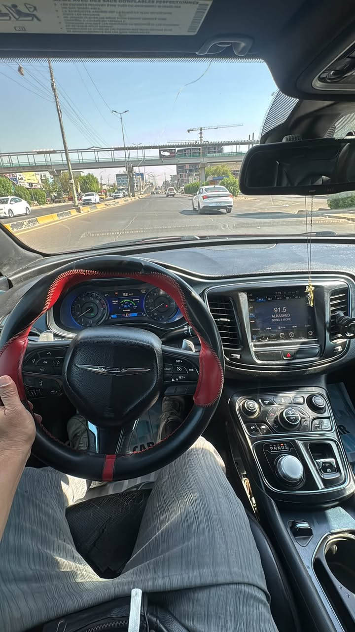 20015 s200
(للبيع)
فول مواصفات 
بانوراما كشنات هيتر ستيرن هيتر 
مع تحكم كشنات كهربائي 
قطعتين تبريد 
سماعات Alpine 🔊  (10)
كشنات جلد 
السيارة 3 قطع صبغ
محرك (2.4)
منضومة زينون ب (350)دولار   
سيارة شرط مكينة وكير
مكانها (بغداد)
رقم المبايل (***********)
سعرها بلاش (90)
