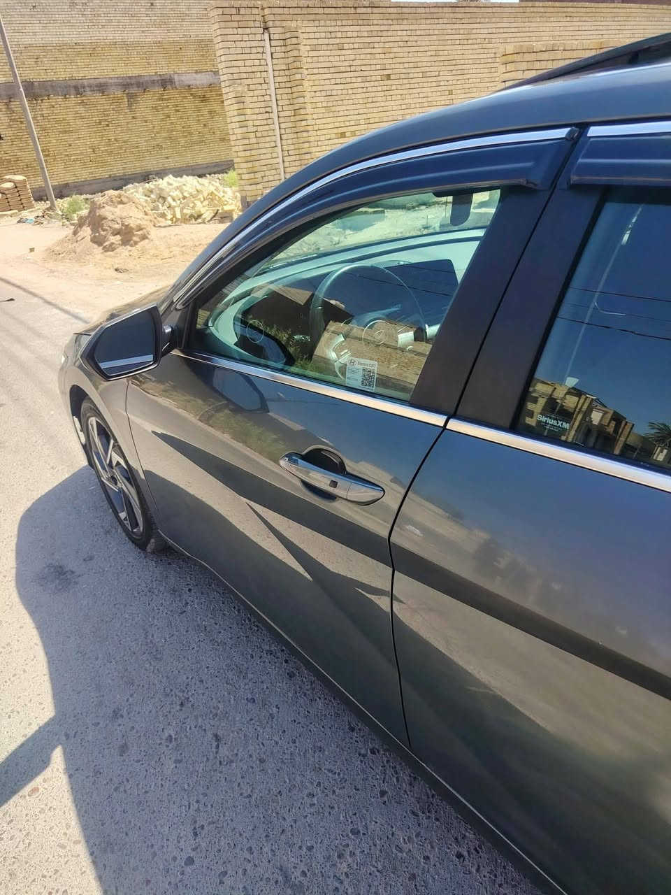 النترا موديل ٢٥ فول مواصفات عده الجلد محرك ٢٠٠٠دوش ماشيه ٢٩ حادث بس دعاميه  وبيهه جاملق كلين حادثهه موجود بالصور مكانهه الدوره السعر ١٦٥ للاستفسار ***********
