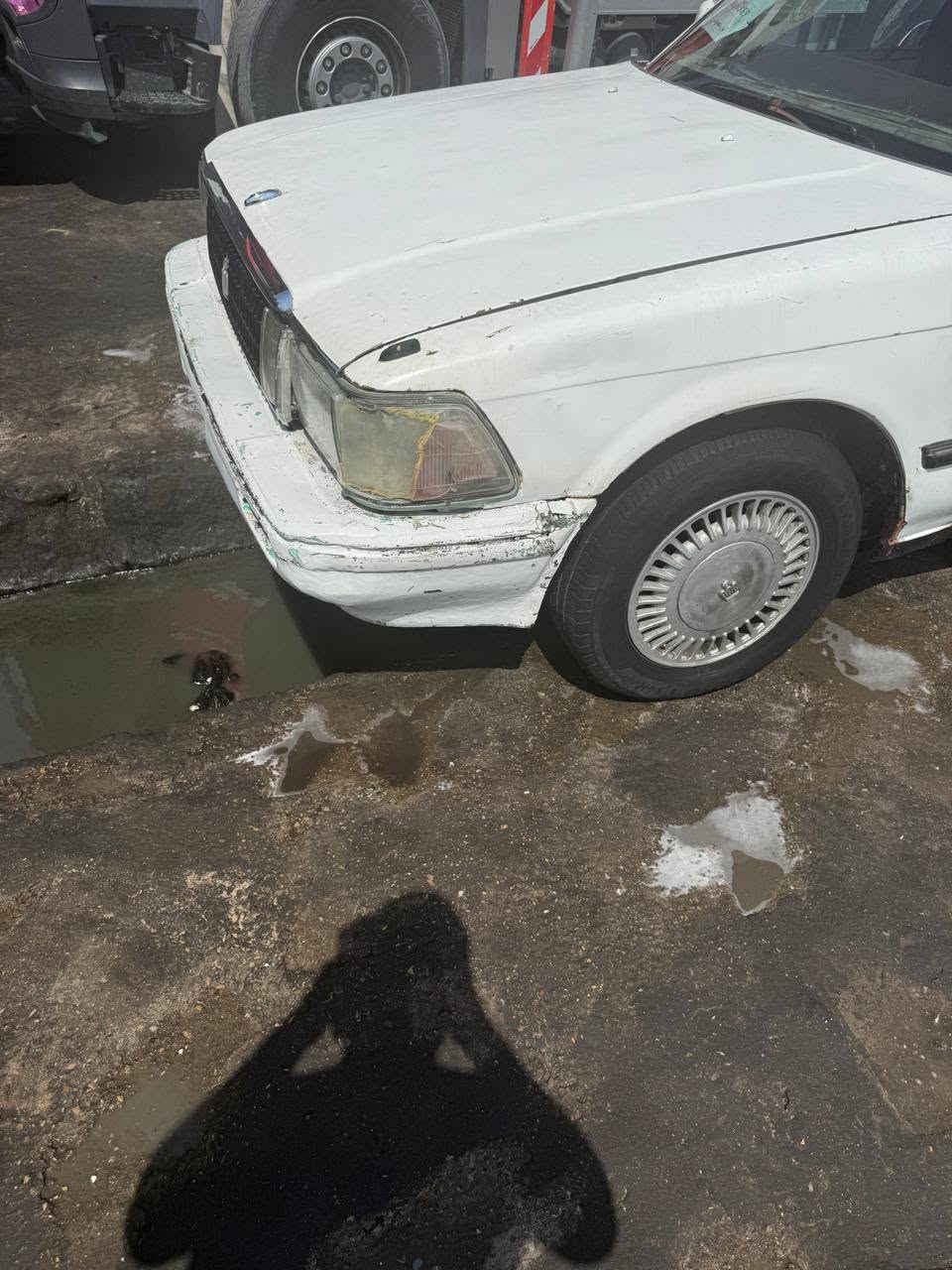 سلام عليكم البيع سيدان مكفولة من كصه و نقل جثه وضربه رقم سياره نبار راعيه شرعي بل البصره تخم تيرات حداديه حديده مكينه جديده 2ونص كارتون كير جديد كهربيت شقاله تبريد شقال هورن بوش بيه دواخل سياره كارتون سياره حلوه وجاهزه من كلش سياره مال بيت الف ماذب عليه مراوس راوس عادي العنوان البصره سعر 21 ورقه بيه تراي  خبل سياره  رقم هاتف *********** شراي خابر واني خادم
