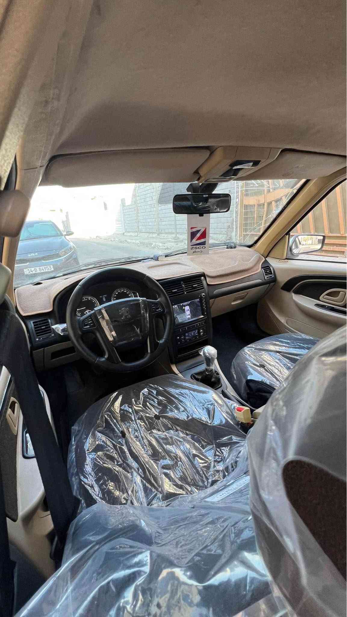 السلام عليكم 
🔸بيجو بابل 2025 استلام2026 
🔸رقم بصرة حرة تحويل سنوية 2030 
🔸سيارة ماشية ٢٤ الف كيلو 
🔸جاهزة مكينة وكير وحدادة وتبريد كفالة وضع شركة 
🔸سيارة بيها جاملغ ايمن مبدل اصلي شركة وباب صبغ 
🔸السعر78 بيها مجال قليل للشراي 
لتواصل على الرقم *********** البصرة, العراق
