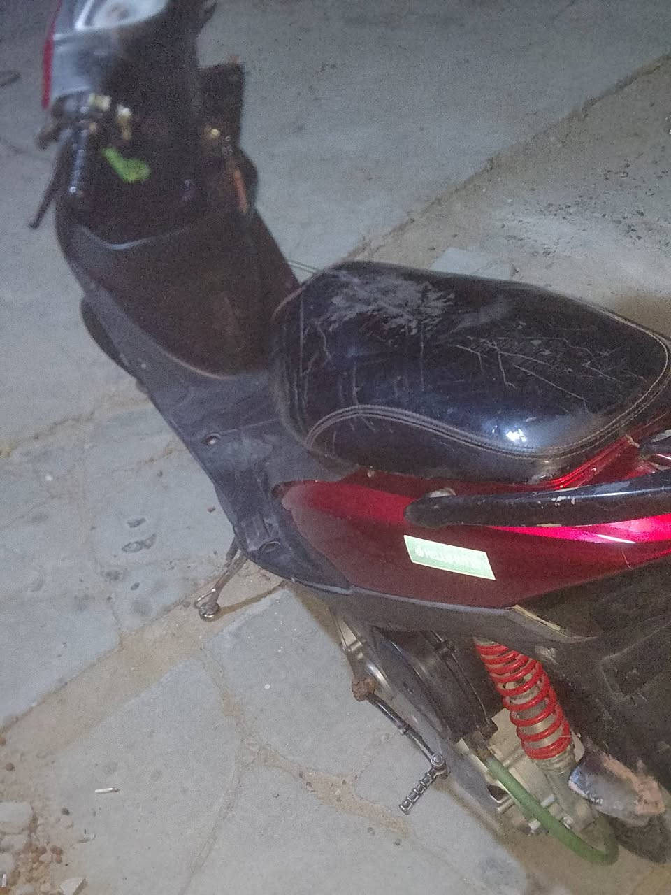 السلام عليكم دراجه ماكس للبيع دراجه نظيفه محرك ما مفتوح كهربائيات شغاله شلعه ومعدل قويه محرك الدراجه 55 كفرات جدد سعر الدراجه 600 وبيها مجال الاستفسار على الرقم***********
