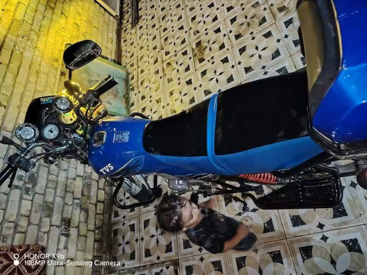 سلام عليكم شباب دراجه هنديه تي في اس موديل 19 مكفوله بيه خيط تبخير بس من تحماء  اوراق اصولي مداوره ثاني يوم مكاني العماره المجر الكبير السعر 900وبها مجال الستفسار التصال ع رقم ***********
