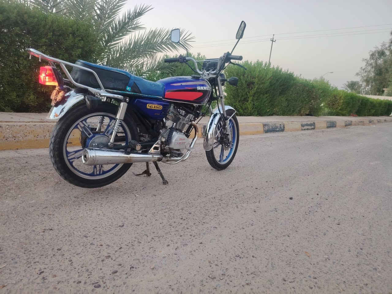 سلام عليكم دراجه البيع موديل 2021محرك بلادي ما ممدود صبـانه عليه دراجه كلشي شغال بيه صلف هندر محرك ناعم ما تسمع صوته اله السعر 575بي مجال 
رقمي.  ***********
