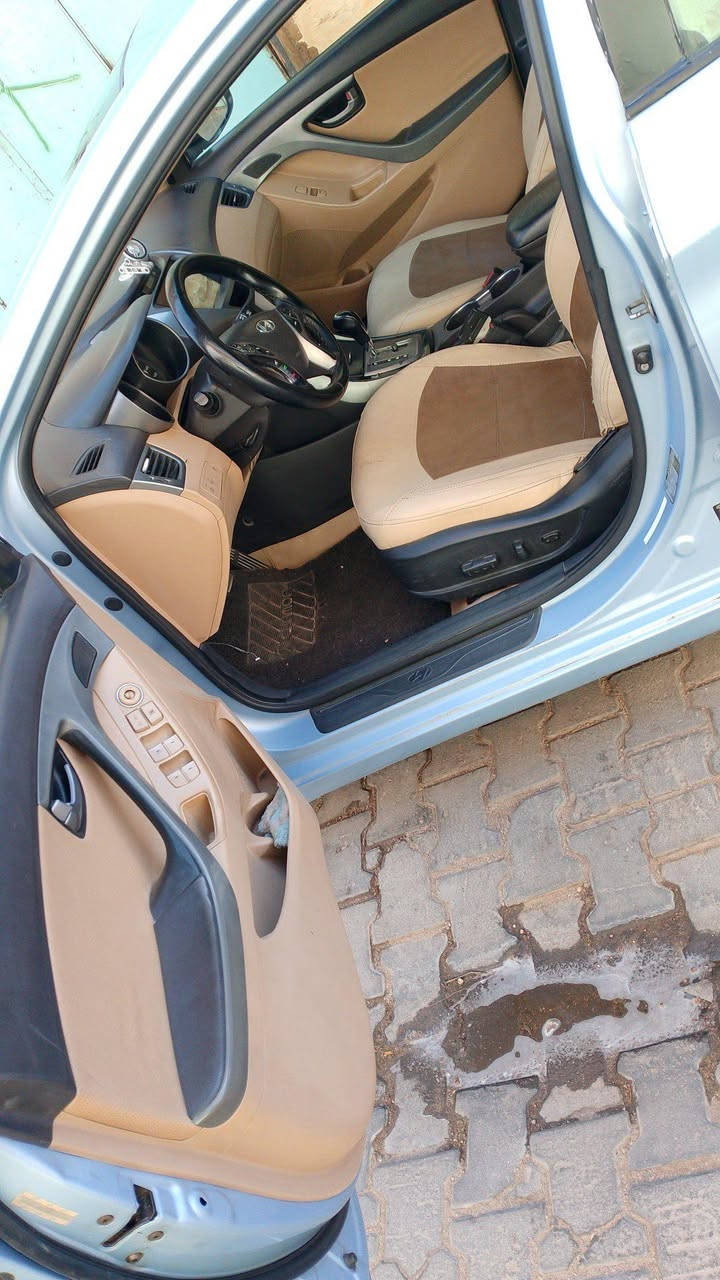 (بيع مستعجل لضروف) هونداي النترا لون بحري 2013 فول مواصفات عده البصمه كشن كهرباء فتحه شاشه كامرا دواره مكينه 2000 دوش سياره جاهزه كلش مكينه كير تبريد ثلج جاهزه من كل نواحي رقم جديد سنويه 31 توه حولنه سيارا قبل شهر يعني تحويل ثاني يوم شراي يتصل *********** السعر 87 البصرة, العراق
