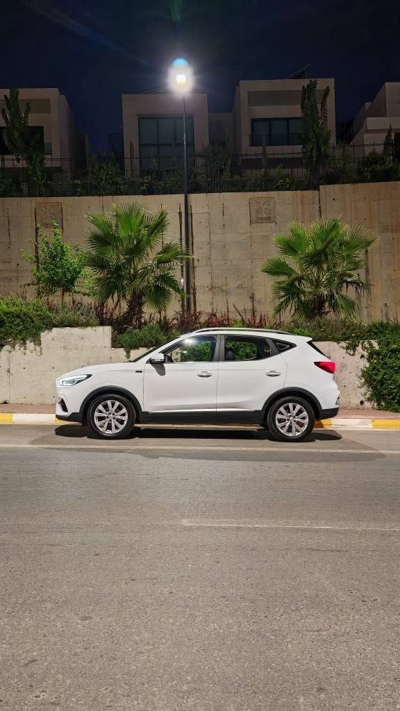 MG ZS 2020 
 فوول مواسەفات پانۆراما 
کوشن جلد 
شاشە 
سوکان ڤۆلیۆم 
گێڕ ئۆتۆماتیک و عادی 
تەبرید مەرکەزی 
تەحدید سورعە 
بەسمە و درگا بەسمە 
چەند مواسەفاتێکی تریش.... 
سەیارەکە ٧٦ هەزار ڕۆشتووە 
گێڕو مەکینەی نەکراوەتەوە لۆک ماونەتەوە 
تازە سێرڤس کراوە ڕۆنی هایدرۆلیک گۆڕاوە 
سەنەوی تا مانگی ٩ی ٣٠٣١ تازەیە!!!!! 
سەیارەی مەعرەز نیە و هی دەستی خۆمە
چوار جووت تایای تازە و کوالیتی بەرزی لە ژێرە
سەیارەکە بۆیاخی نیەو یەک پەڵە ساردی هەیە  
 

ژم مۆبایل و وەتسئەپ: 
***********
0️⃣7️⃣7️⃣0️⃣8️⃣9️⃣0️⃣0️⃣6️⃣4️⃣4️⃣ السليمانية, العراق
