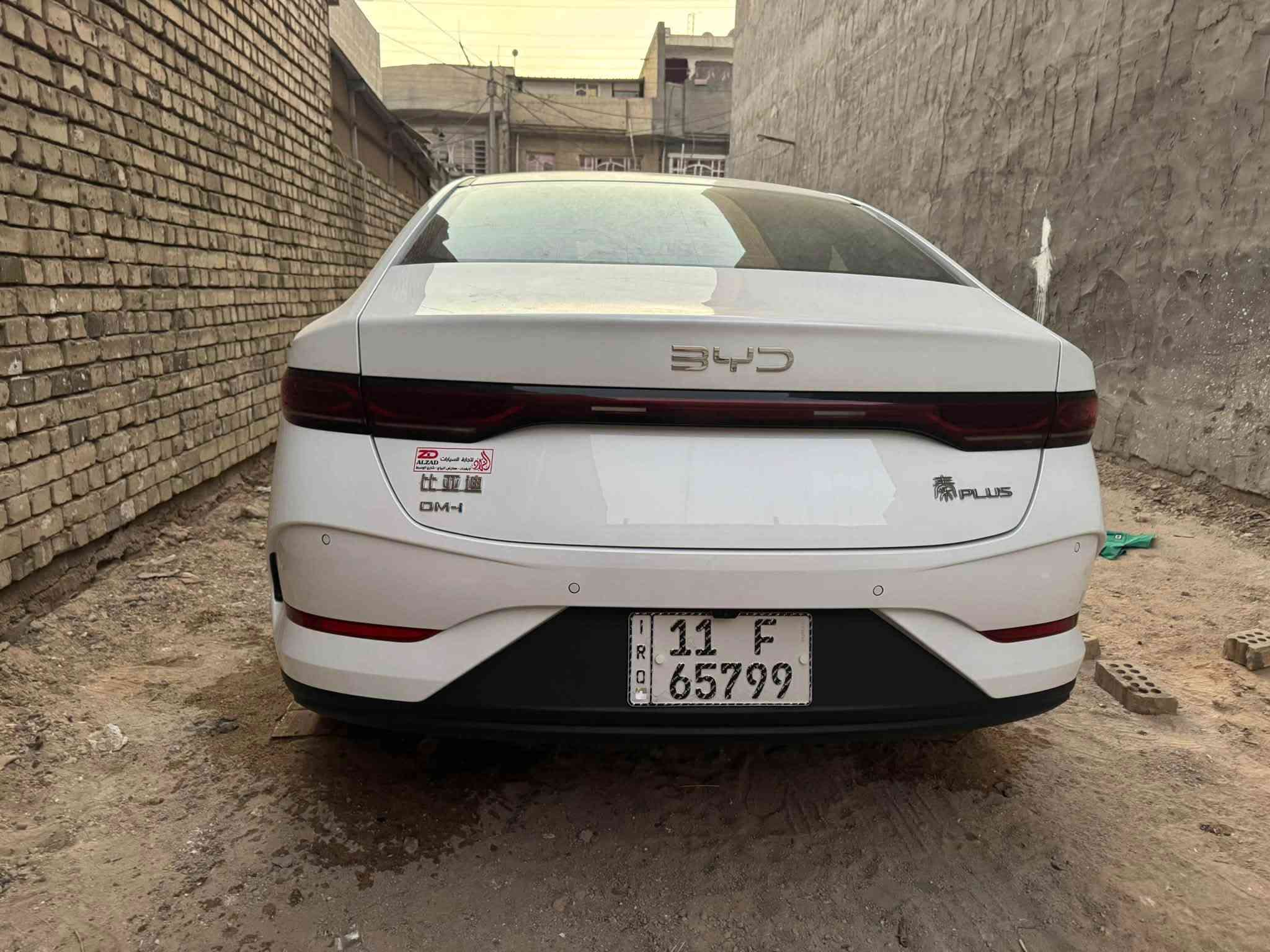 سلام عليكم للبيع BYD كن بلاص  موديل 2025 ماشية 7 ألف كفاله عامه عنوان السيارة بغداد السعر 21 مليون 
الهاتف ***********
