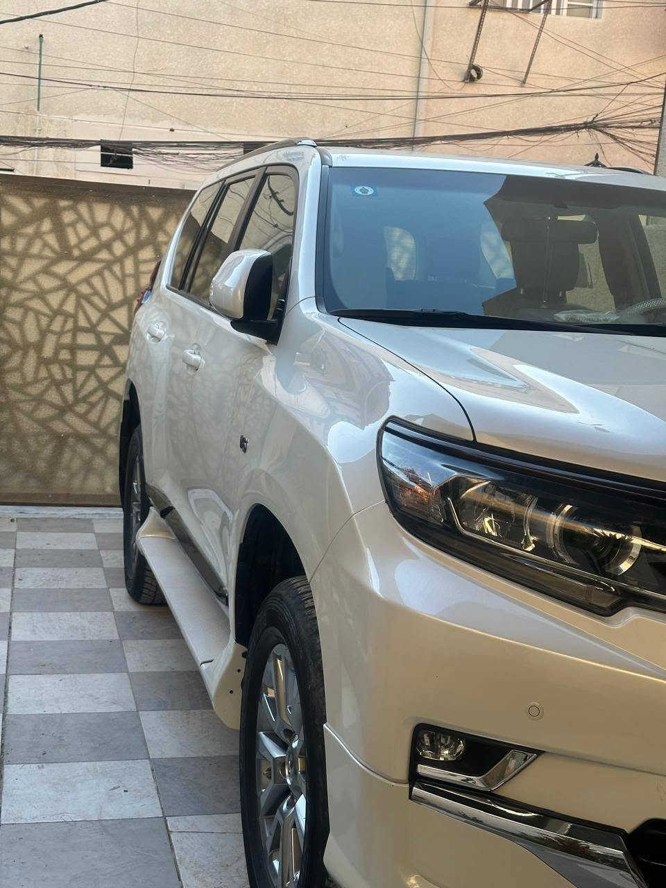 تويوتا برادو 2021 رقم بغداد  الجديد باسمي
الرقم شبه مميز
 فئة GX. R كويتي
@ كفالة عامة
دبل تانكي
بصمة وكشنات جلد وكرسي كهرباء وحساسات امامي وخلفي جام اوتو وبقية المواصافات المعروفة
ماشية ٣٠ الف كيلو وقابل للزيادة
3 شاشات سلايت وبقية المواصفاات
السعر 42.500

للاستفسار ***********
