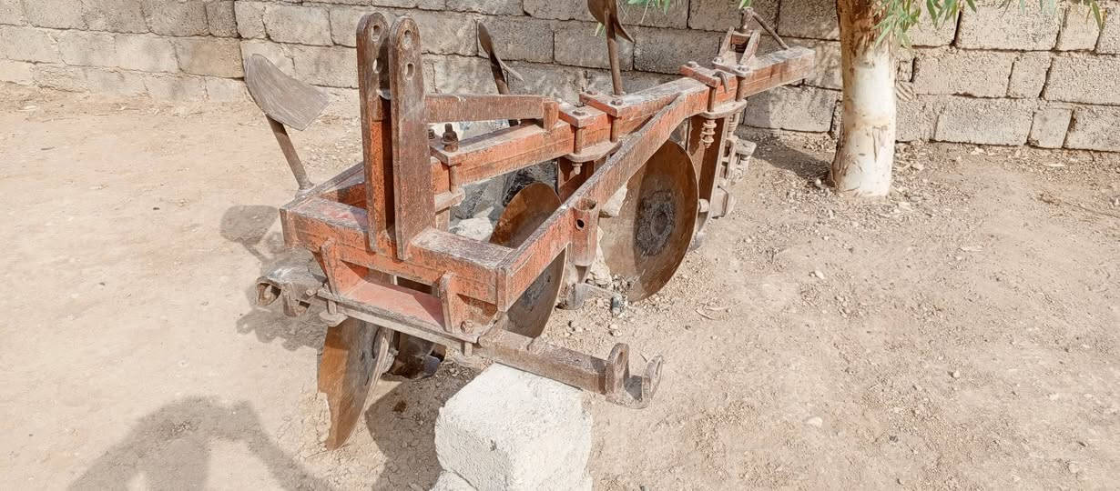 للبيع دسك السعر مليون و600التصال ***********
