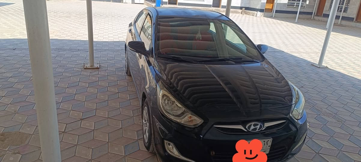للبيع 
اكسنت موديل 13 لون اسود 
خليجي 1600 بيها بارد بالباب الي خلف السايق السيارة خير من الله 
گير ومحرك خير من الله 
حداديه جديده تخم تاير جديد باتري جديد السياره نضيفه ومدارايه حيل
***********
