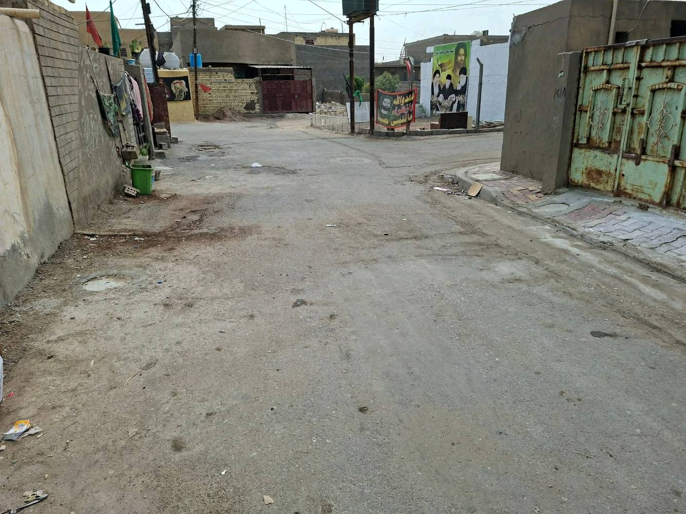 دار للبيع • ١٤٠م • قريب شارع
