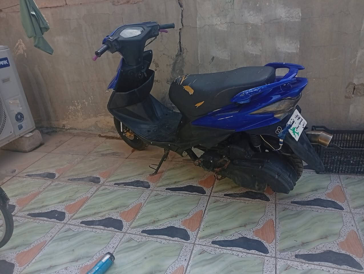 السلام عليكم للبيع دراجه ادرس دراجه نظيفه ما بيها نقص بس البكم نص بكم دراجه نقره صلف دراجه محرك اخرس الدراجه مراوس او بيع مراوس ايراني نامه تايجر العنوان الرمادي رقمي للتواصل ***********
اتصل بخير وتدلل
