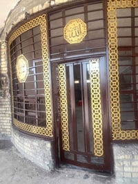 صبغ شبابيك • صبغ بيبان • صباغ