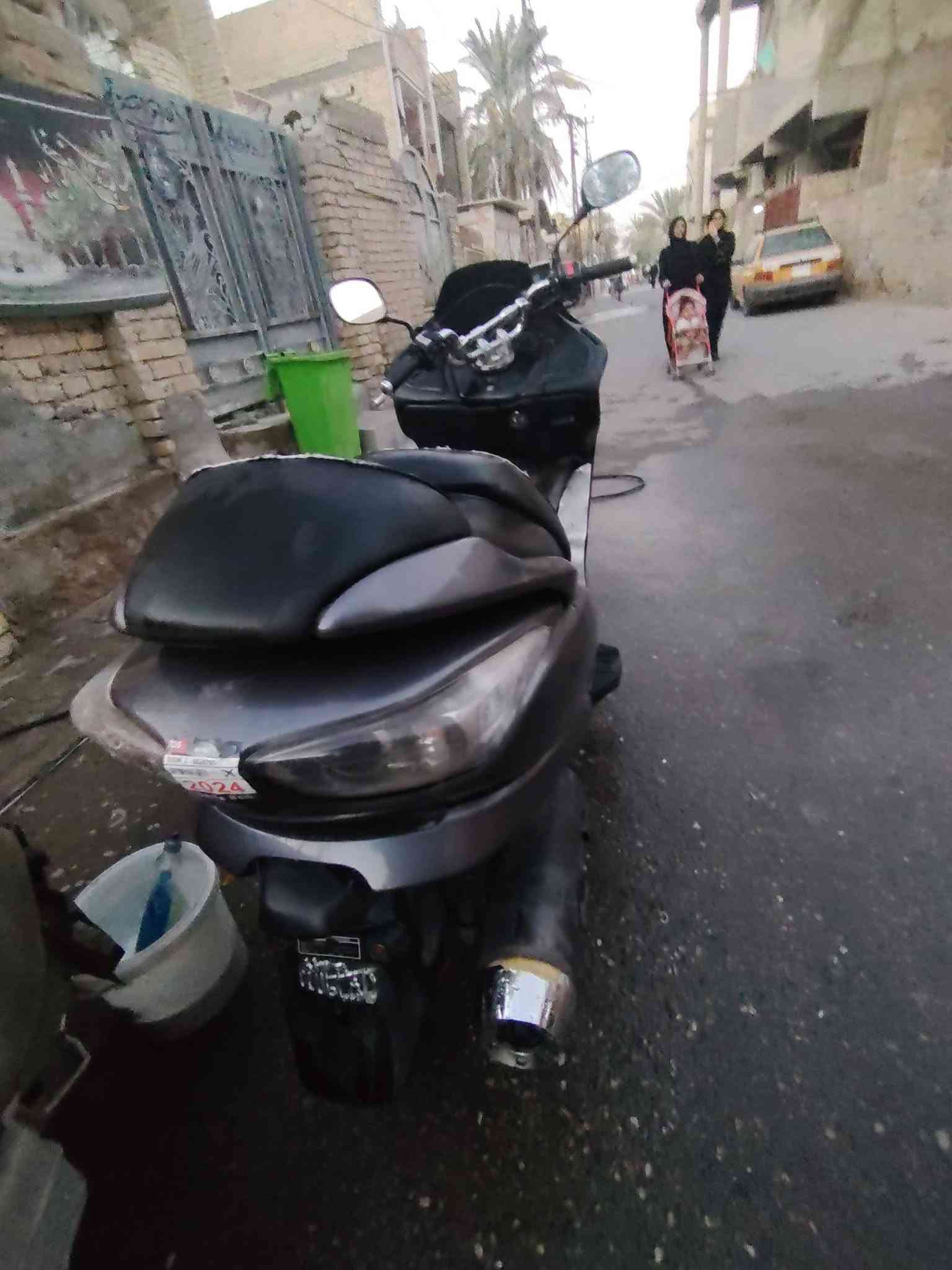سلام عليكم فورزة 09 كرستال مكينه مضبوطه لاتنقيص والا تبخير ولا حماوة كير ملغي الدراجه مال جناي عارضها ٧٠٠ وبيهة مجال قليل للشراي تأيرات جدد تراي كلش ماشيه ٦٠ الف حلو لايت زنون لونين بيهة بكلايت واحد بي كسر مكاني بغداد زعفرانيه اربع شوارع وهذا رقمي***********
