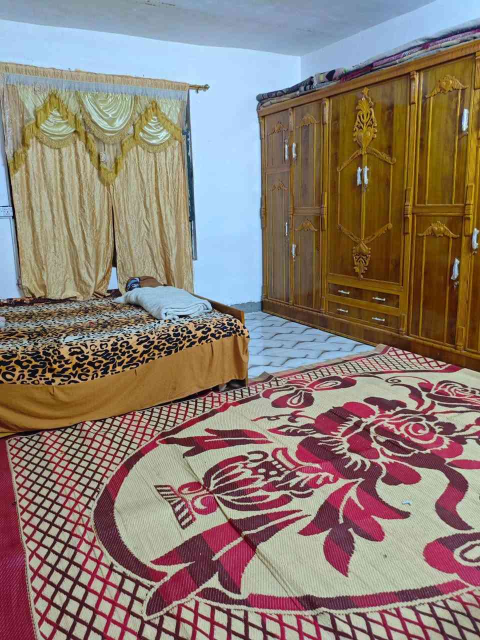 🏠 بيت للبيع في حي البتول 🏠
📍 أمانة بغداد – ماشي بمعاملة تمليك
📍 قاط ونص
📍 بنهاية شارع مدرسة الخيرات
📍 قرب حسينية فاطمة الزهراء (عليها السلام)
📐 المساحة: 100م²
💰 السعر: 50 مليون مع مجال قليل
📞 للاستفسار والتواصل واتساب: ***********
