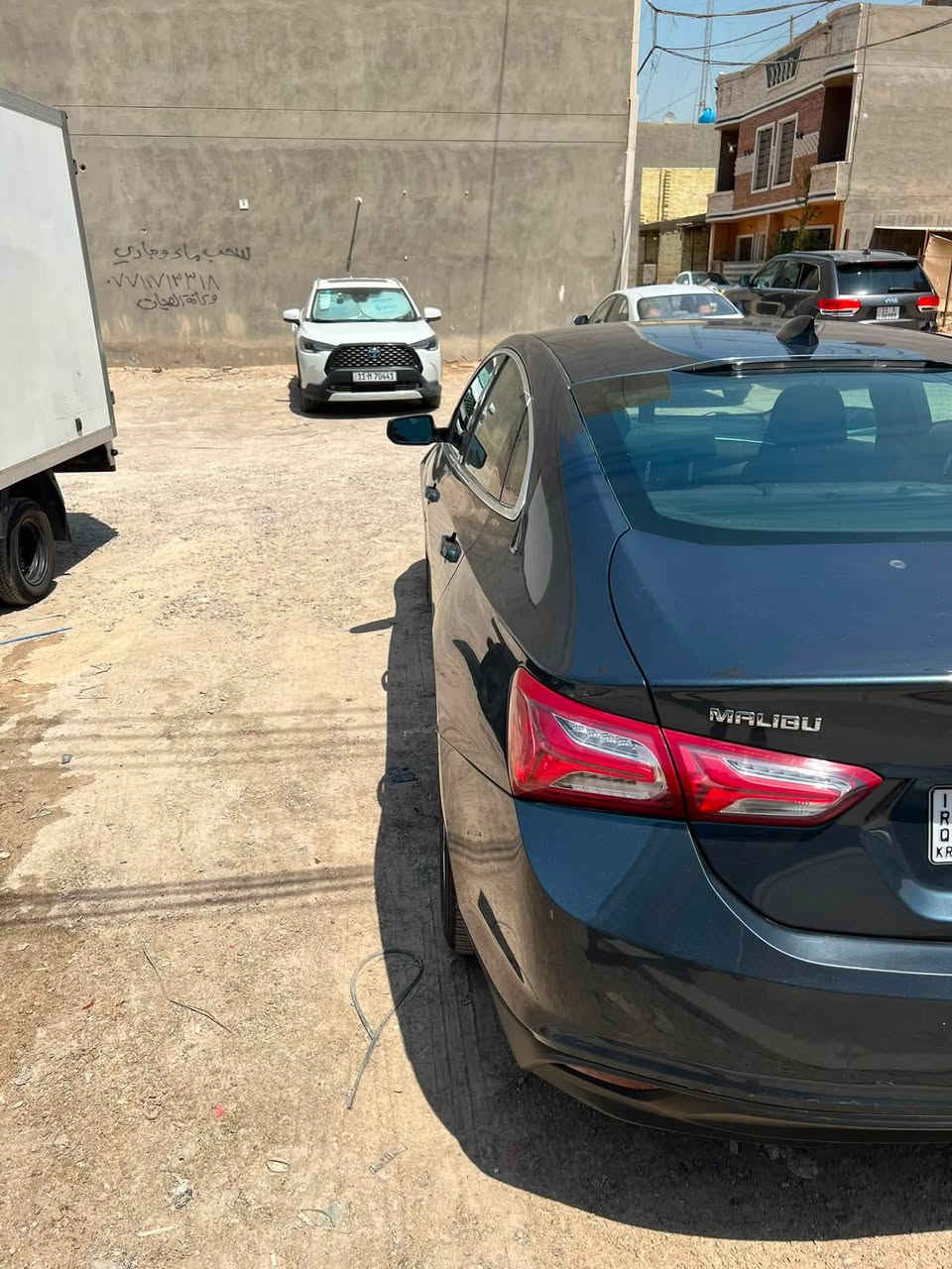 السلام عليكم 
للبيع ماليبو 2019 بأسمي تريد تحويل تريد وكالة  فئة LT مواصفاتها فول تحكم ستيرن شاشةكبيرة كامرة دوارة مثبت سرعة تبريد قطعتين مناخي منفصل لد نهاري كشن كهرباء تدفئة كشن محرك 1500تيربو.
حادثها موضح بل صورة تبديل جاملغ السايق وتصليح الباب ايرباكات راجعة سستم كامل وجاملغ الخلفي الايمن مرشوش كلير من امريكا وصار بي جراد والباب الايمن بي طخة كلش صغيرة.ماشية 110 مايل بجم كبس بلادي محرك والكير مكفول وتبريد والكهربائيات مكفولة وين مايعجبك انروح نفحص
🚗 السيارة عليها ادامة كاملة على ايدي مال جناي
1. تبديل دهن كير مع فلتر على اربعة مراحل
2.تبديل بلكات اصلية شركة اي سي ديلكو
3. صدر امامي خلفي كلة جديد
4.تخم تاير جديد
5.باتري جديد 
6. ادامة وتنظيف منظومة الهواء والبانزين بل كامل سيارة جاهزة وكاملة
مكاني بغداد السيدية *********** السعر 92 وبيها مجال
