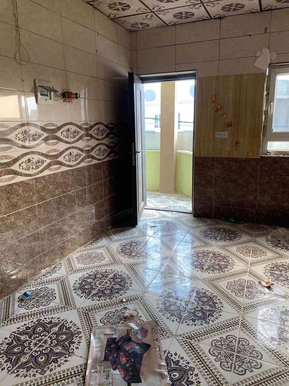 سايدين حزيران • ٢٠٠م • غرفتين