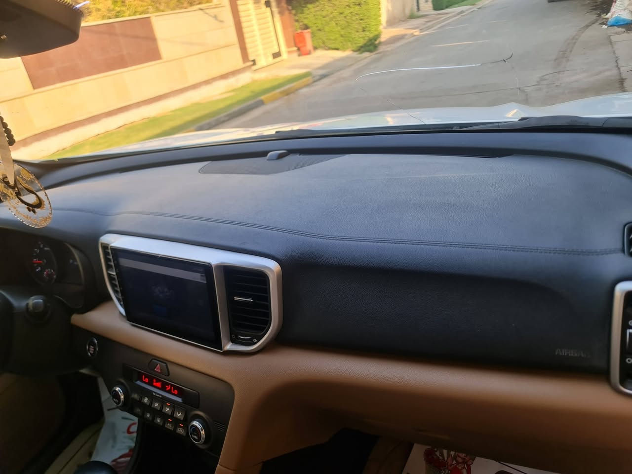 سبورتج خليجي موديل ٢٠٢٠ ماشيه ٨٧ جاهزه السياره مواصفاتها بصمه وكراسي
كهرباء وبانوراما وتشغيل عن بعد وباقي المواصفات المعروفه لابارد ولاصبغ

للإستفسار *********** مكانها البلديات بسمي سنويه جديده ورقم دولي
