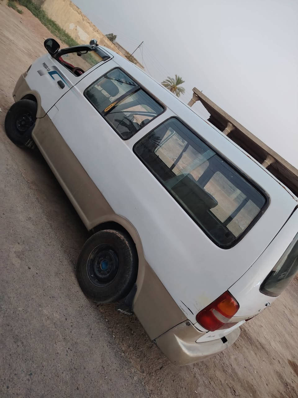 سلام عليكم سياره بريجو البيع مديل 99 سنويه 31 سعر 68وبيه مجال رقم الهاتف ***********                     ***********
