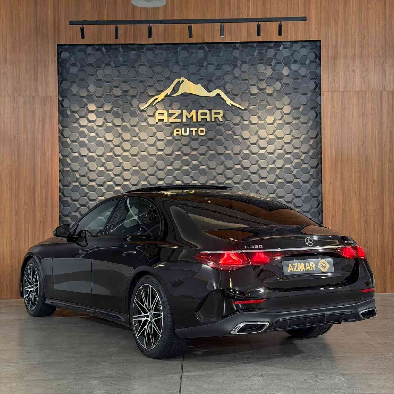 مرسيدس E350 AMG • ٢٠٢٤ • ١٧ الف