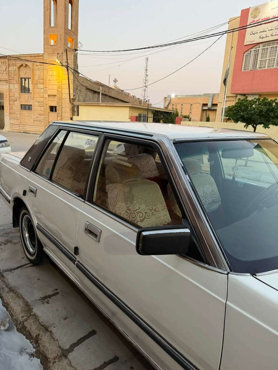 سلام عليكم سوبر 85 لبيع محرك كير بلادي اوتماتيك  الصبغ دواير فقط  دواخل بلادي تخم تاير صدر مامي خلفي جديد رقم نينوى انكليزي باسمي  سعر ٤٥ مكان موصل برطلة كوبون بانزين  رقم الهاتف 
***********
***********
