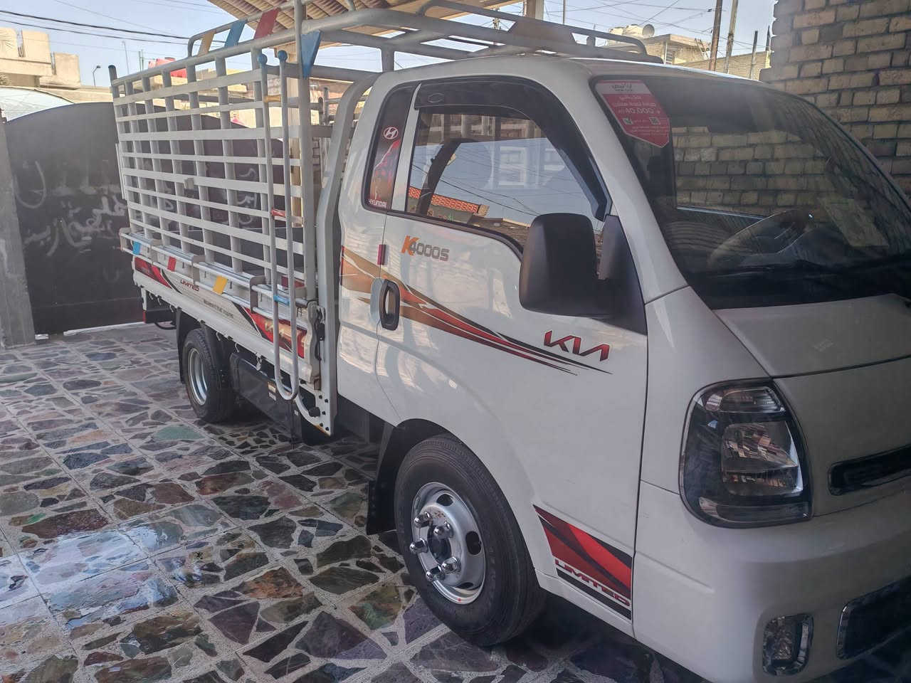 كيه فحل للبيع موديل ٢٥
ماشيه ٣٠  الف مكفوله كفاله عامه سونر موجود
رقم بغداد دولي الجديد
محور تاير ١٤  الخلفي
تانكي ١٠٠  لتر
محجر جديد تزكام
*********** رقمي
٢٢٠  $ بيها مجال
سياره احلئ من الصور
