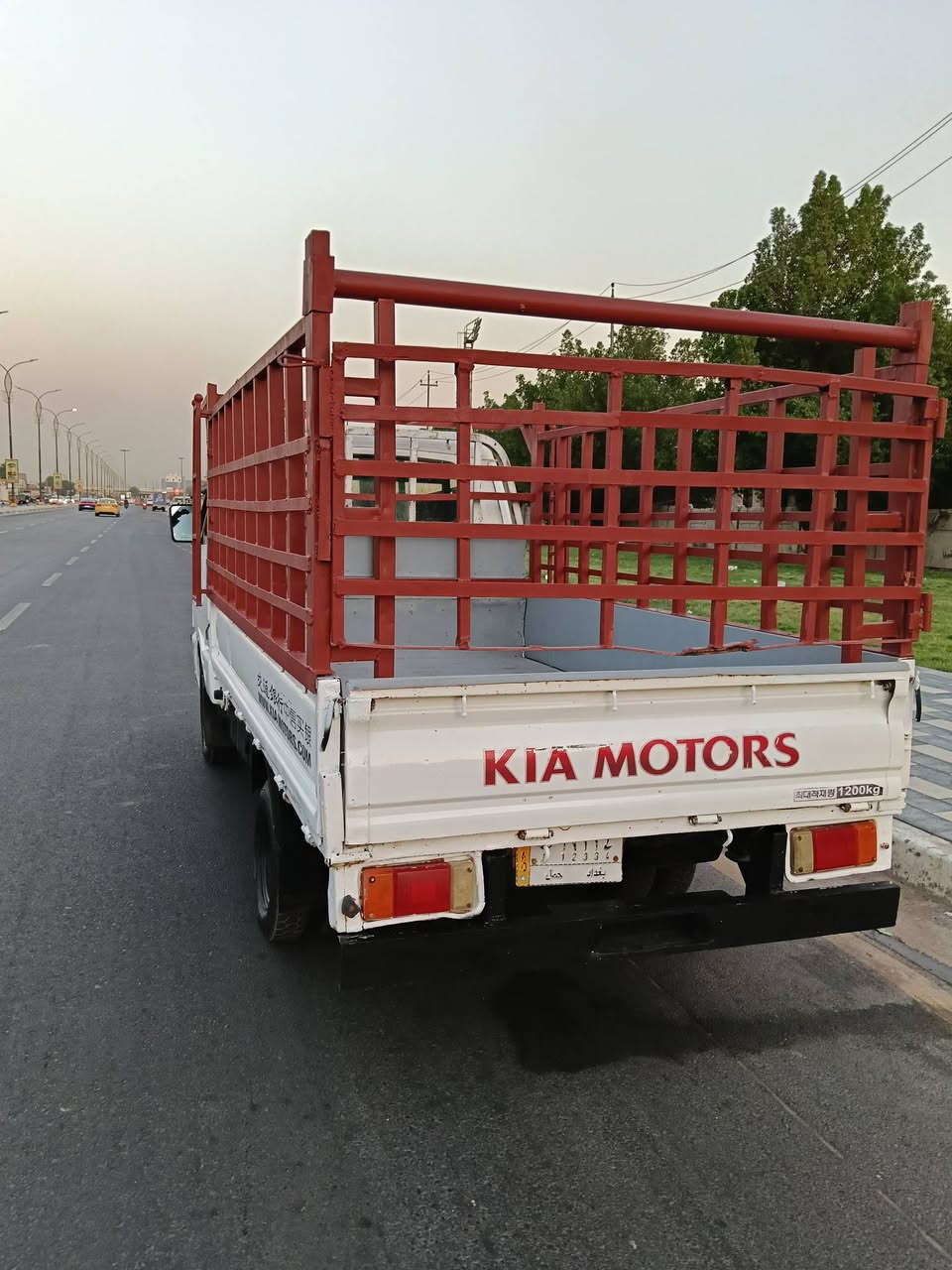 بنگو96رقم بغداد مشروع وطني مكفولة من ضربه صبغ مكانات سيارة جاهزة للعمل بدون نقص محجر تخم تاير مكاني بغداد العبيدي السعر 57شراي اتصل ***********
