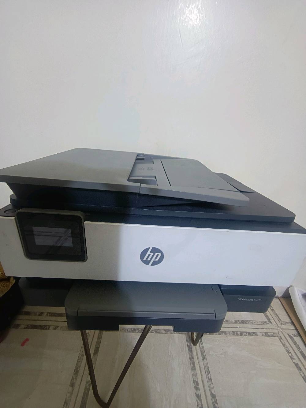 HP OfficeJet 8010 • ملونة • شاشة لمس واي فاي
