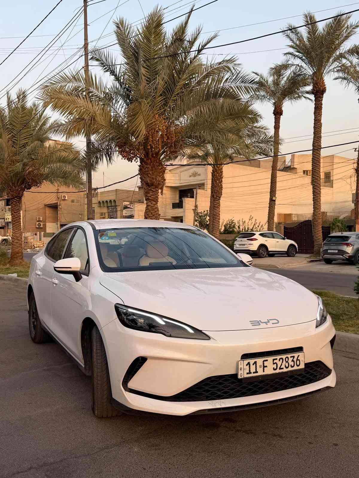 سيل فايف ماشيه 12 الف  جديده كفاله مكانها السيديه تحويل ثاني يوم
السعر 21.800وبيها مجال بسيط 
***********
