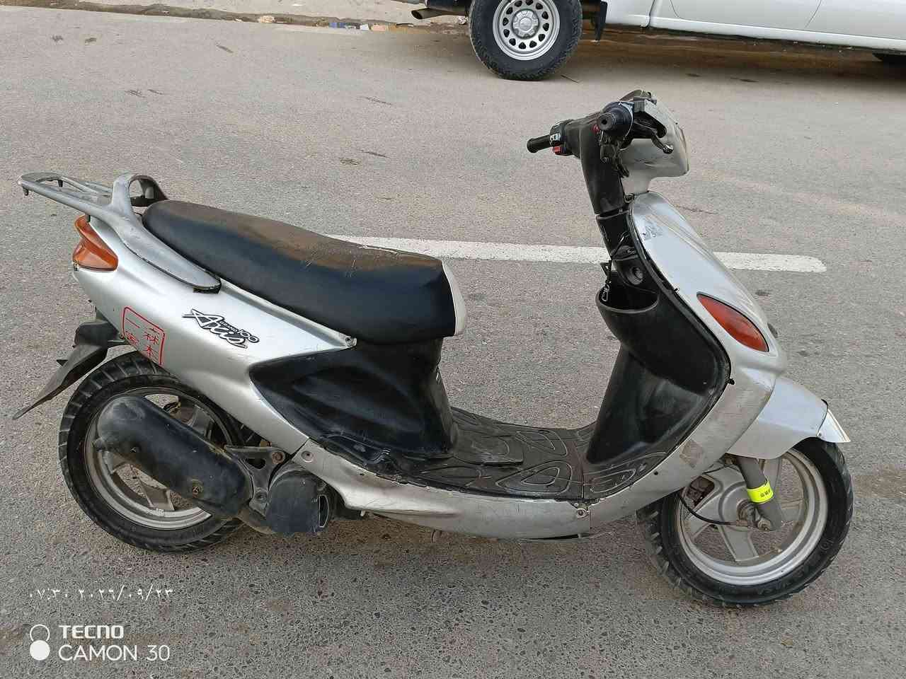 دراجة اكزز 100 للبيع
دراجة نظيفة و كاملة  معدل فول بس نهضه ضعيفة 
بسعر ٣٠٠ وبيه مجال 
*********** واتساب

نص مكتوب في الصور:
- ٠٧:٣٠ ٢٠٢٦/٠٩/٢٣ TECNO CAMON 30
- ٠٧:٣٠ ٢٠٢٦/٠٩/٢٣
- TECNO
- CAMON 30
- ٠٧:٣١ ٢٠٢٦/٠٩/٢٣