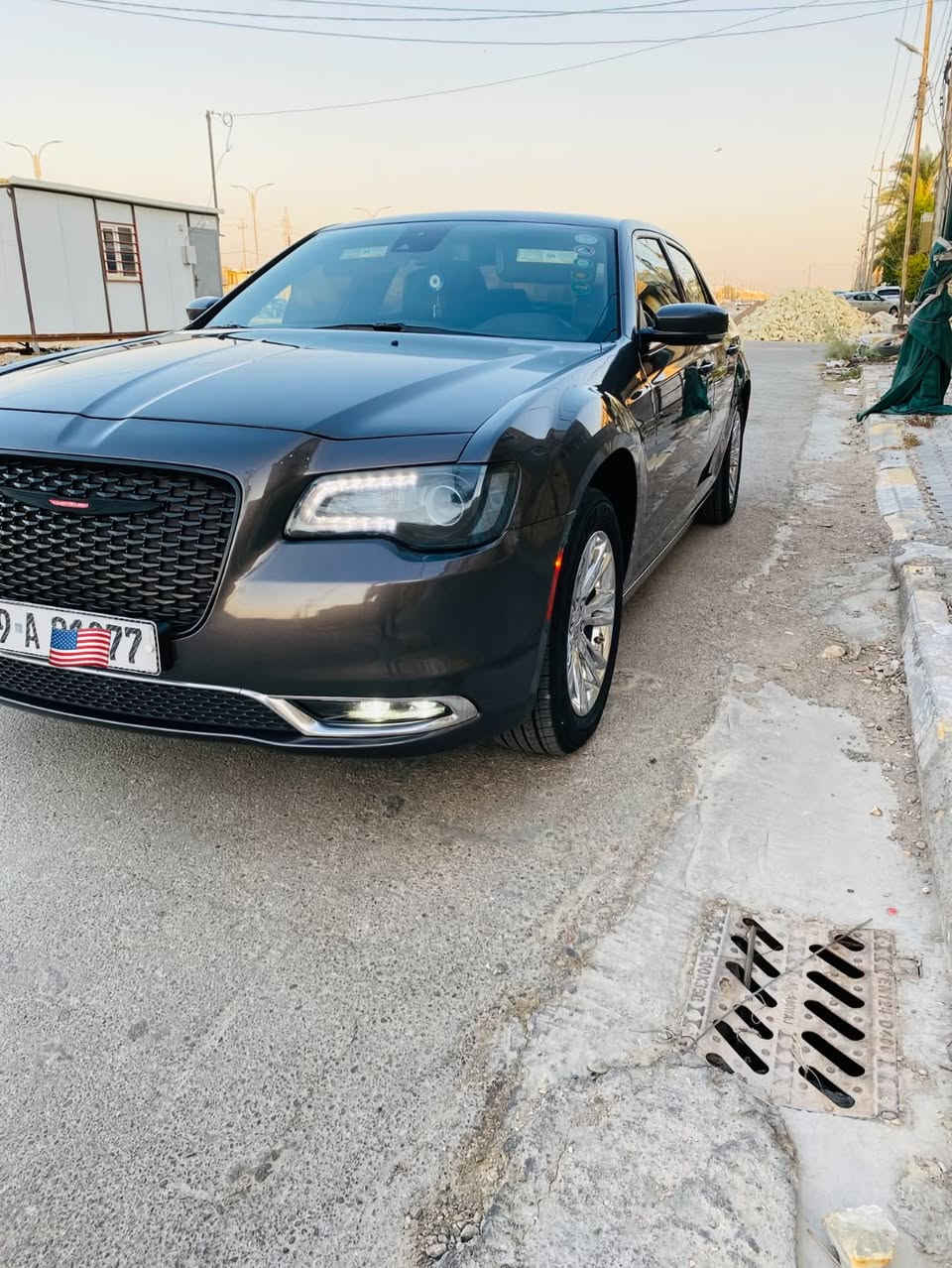 السلام عليكم
للبيع  كرايسلر اوباما2022 فئة S ، وارد أمريكي

المواصفات:

* فئة S

* محرك 6 سلندر 3.6 لتر

* دفع خلفي

* ناقل حركة أوتوماتيكي 

* تشغيل بصمة

* دخول ذكي

* شاشة  تدعم كاربلاي

* كاميرا خلفية

* حساسات خلفية 

* مثبت سرعة

* تحكم بالمقود

* مقاعد كهربائية للسائق والذي بجانبه

* تبريد مركزي

* مرايا كهربائية

* عداد المسافة 81الف حقيقي

* إضاءة ليد 

* فتحت سقف 

* نظام تحذير ومراقبة النقطة العمياء

* نظام المحافظة على المسار

* نظام بريك تلقائي عند الطوارئ 

*مكاني كوت 
الاتصال ***********
