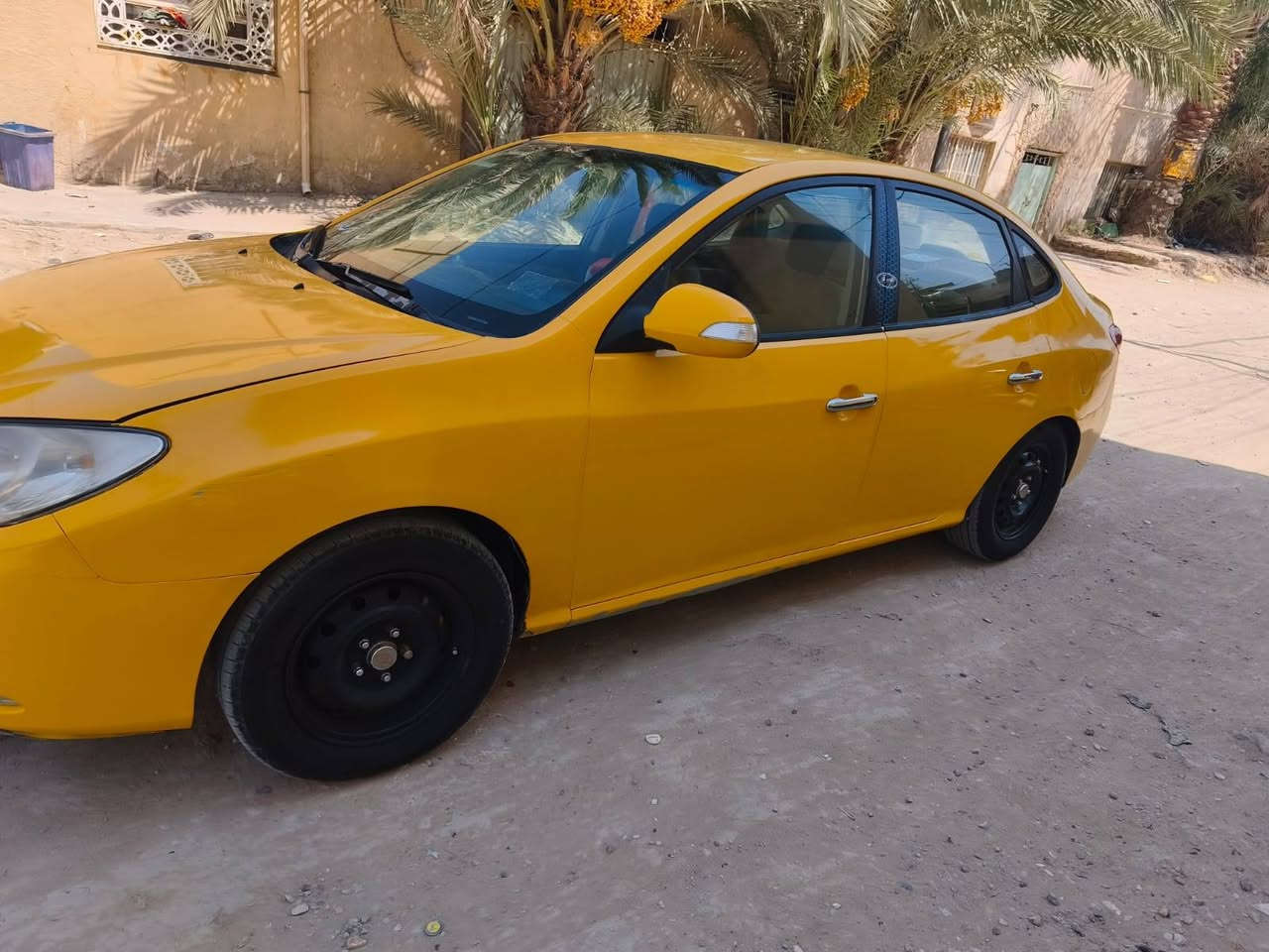 النترا صابونه للبيع أوللمراوس بسوناته او اوبتيمه بيها معجون جوملغ خلفي جهت السايق واكو دحجات بسيطه مكينه كير مكفولات 
رقم نجف انكليزي سنويه 27 بسمي سعر 87 بيها مجال 
***********
