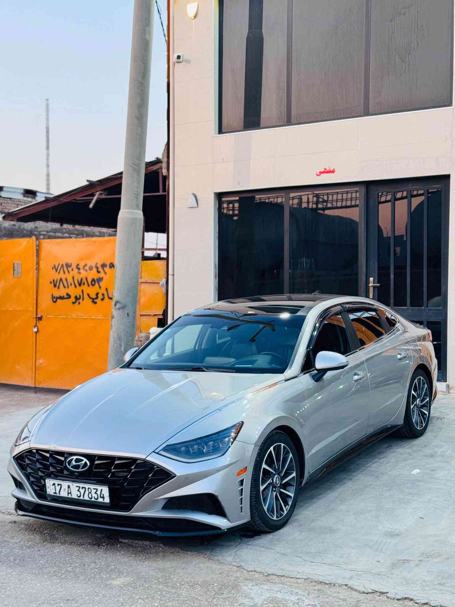 السلام عليكم
للبيع سوناتا موديل 2022 مواصفات 1 / 1 اعلى مواصفات لمتدد السياره مكفوله كفاله عامه حته الدعاميات بيها بارد بسيط بالجاملغ الخلفي السياره جديده السعر ١٥٨ بيع فقط والشراي يتصل *********** مكان السياره السماوة مركز المدينة
