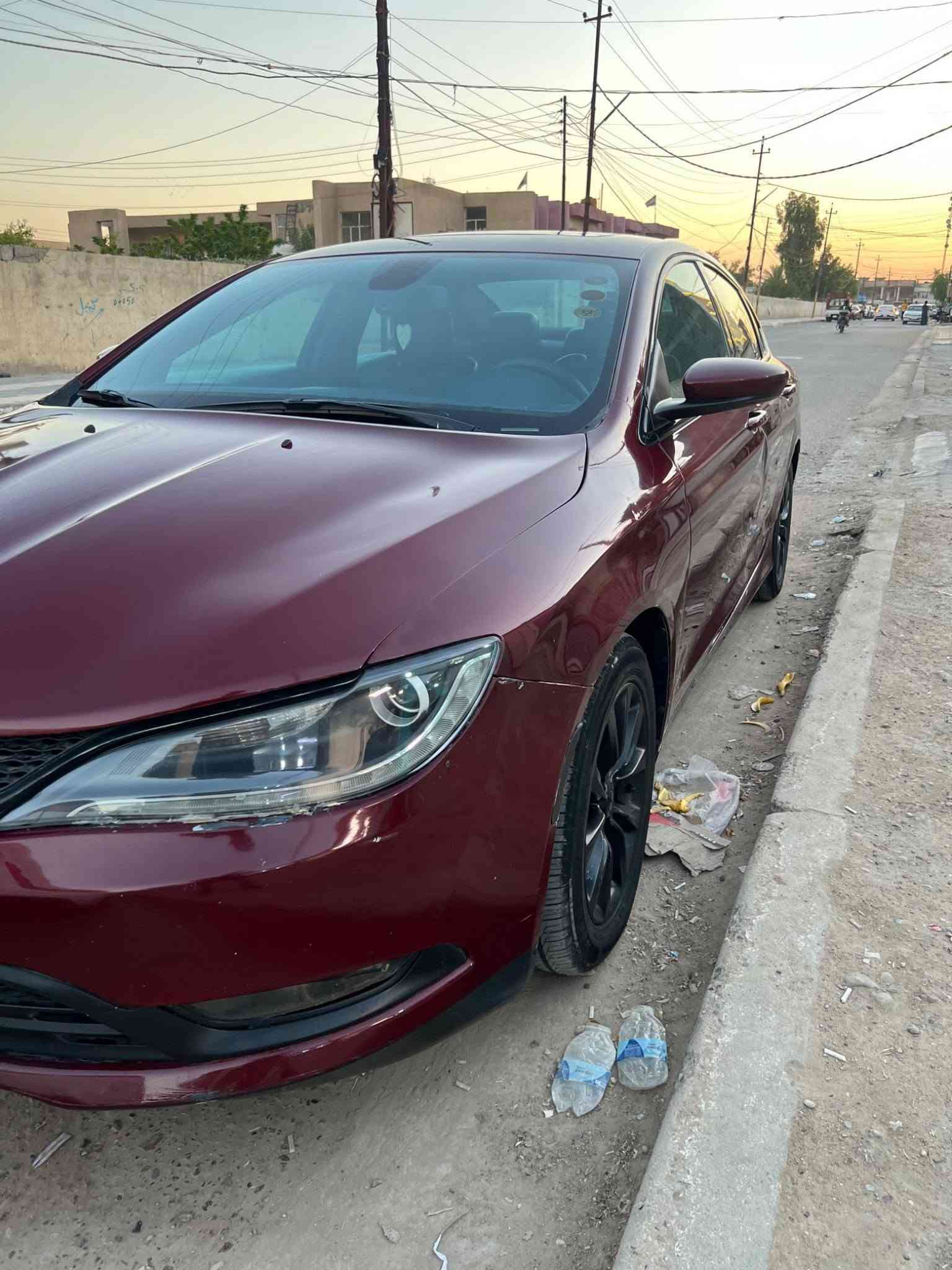 سلام عليكم C200 بلاتنيوم
مديل 2015 سياره محرك ٦ سلندر  جديده بدون نقص برغي تخم تاير منضومه تبريد جديده منضومت بانزين كلها جديده لوك بلكات نوزلات مجاول قايش قاعده فيت بم مضومت مي جديده راديترات مي زيتي 
سياره بدون نقص ضربتها جاملغات وبنيد نفسهن مصلحات بدون دواخل عنواني بغداد 
السعر ٩٥ بيها مجال قليل سياره كلها جديده فول موصفات لا تقارنها بل مهجومات 
*********** متواجد عل فيس
