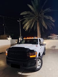 دوج رام 2024 فحل 8 برغي حجم 2500 بدي طويل محرك V8 6.4 HEMI (بانزين)  ا...