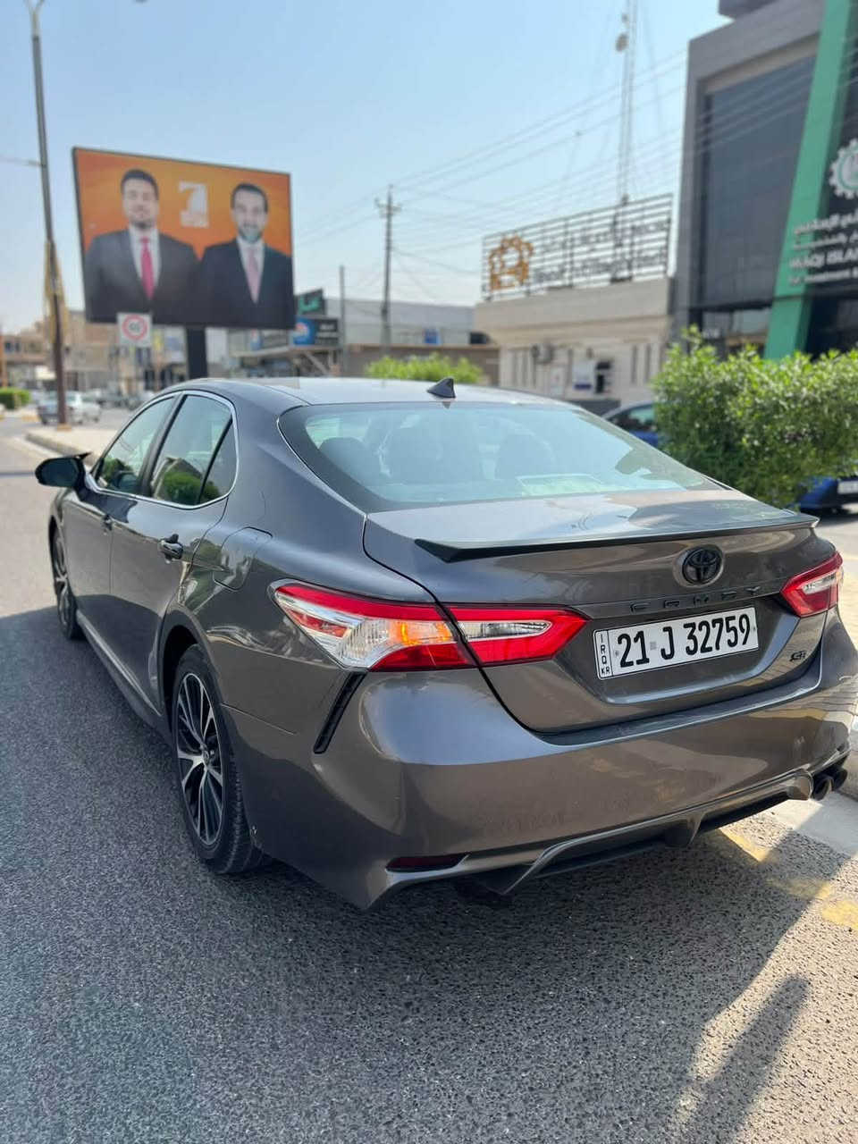للبيع فقط
كامري موديل 2020 
TOYOTA CAMRY 2020 SE - وارد امريكي

بانزين 
المواصفات:

•  
•  رادار + تحديد مسار + مانع تصادم
•  شاشة كبيرة + كاميرا خلفية
•  ويل 18 SE الاسود
•  سبويلر خلفي + حساسات
•  تحكم ستيرن كامل

تفاصيل السيارة:

الضرر: [  صبغ بنيد فقد بون دواخل ]

الصبغ: [ بنيد  ]
رقم سليمانيه 
السعر 158 
ت ***********
