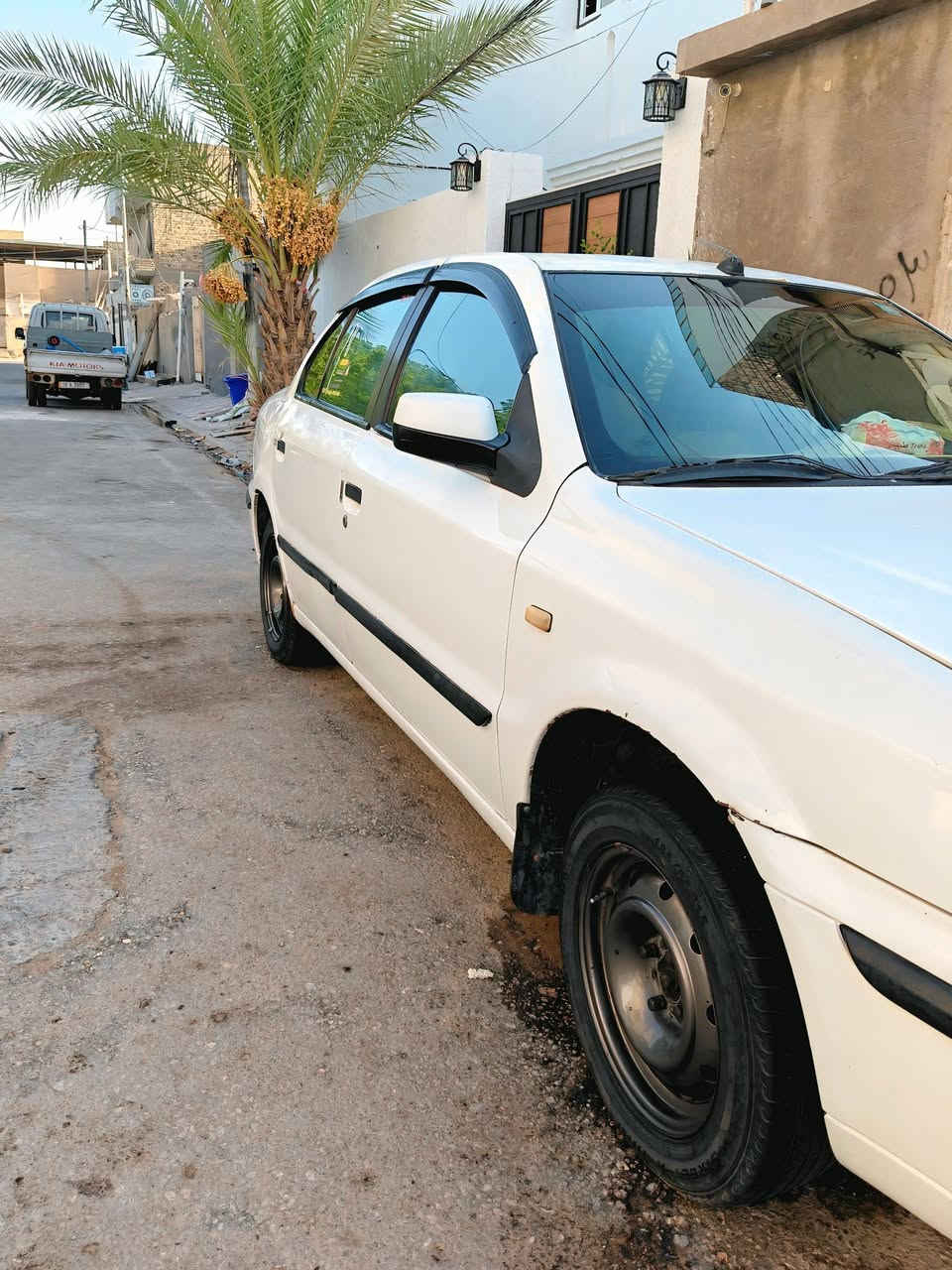 السلام عليكم سمند موديل ١١ سنويه ٢٠٢٩ رقم انكليزي قادسيه مكينه كير صدر امامي كله جديد تبريد ثلج لامعجون ولاصبغ ولاضربه السياره خير من الله شرط حماوه ربع تبريد او بدون للبيع السعر ٣٦ مكاني نجف للاستفسار على الرقم ***********

