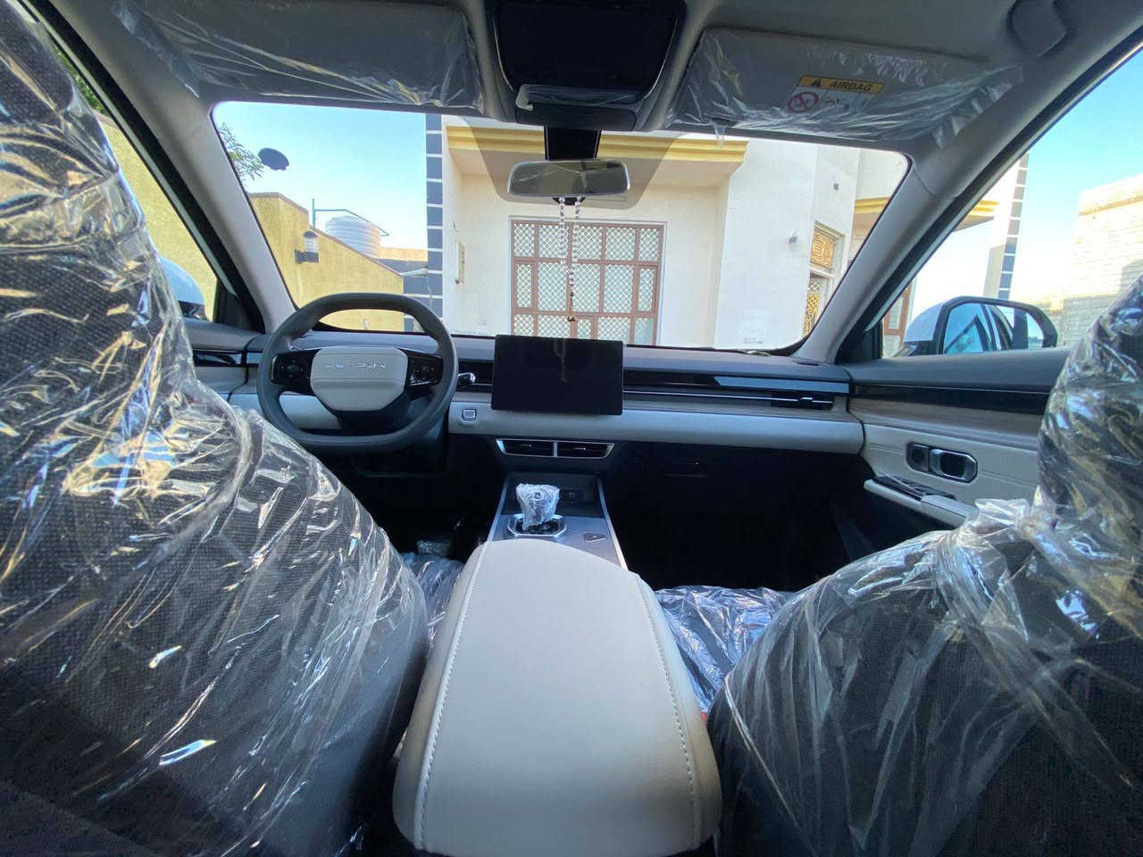 🚘 للبيع جيتور داشنك موديل 2026
🔹 غير مرقمة
🔹 ماشية فقط 20 ألف كم
🔹 السيارة بحالة ممتازة جداً، بعدها زيرو عملياً
🔹 بعدها ضمن ضمان الشركة والصيانة
🔹 جاهزة للنقل والاستخدام
💰 السعر: 20 مليون دينار عراقي
💵 يوجد مجال بسيط للمشتري الجاد

📍 للمعلومات والتواصل: مراسلة خاص

***********
