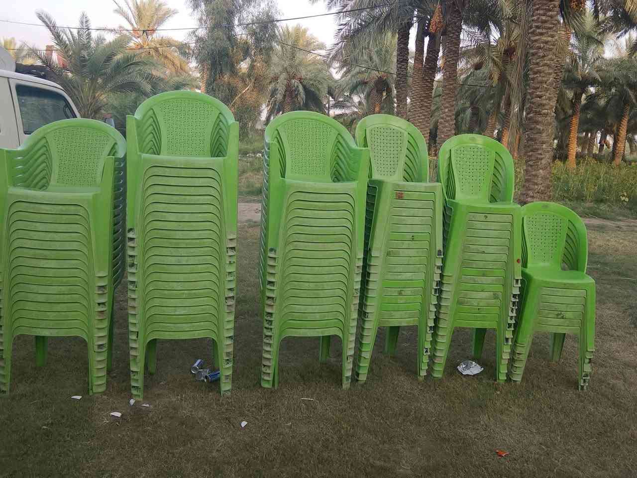 السلام عليكم كراسي للبيع نوعيه ناصر لاصلي ابو اليده ونوعيه ناصر فلات نوعية لاردني فلات لون ابيض لبيع شلع قلع العدد 400 حله على طريق سريع قرب معمل سكر *********** سعر 5الف الواحد
