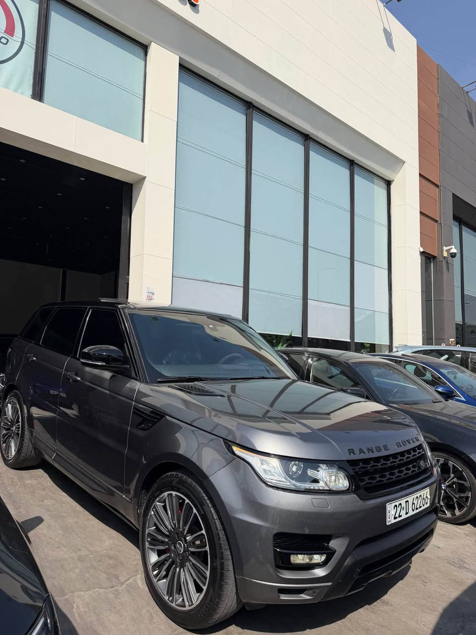 rang rover  sport 2014 dizl 
 ده عامي بو دعامي هيجي نيه لوك لوكه
فول فوله گيچ اليكتروني كوشن ساردو گه رم
پانوراما جه گ به رزو نزم دبل اكسل هه مووشتي به شه رت لايد دايناميك ليد 
V6 گاز
رقم سنوي هذه هه مووشتي نويه 
شوين:هه ولير
***********
سعر:بلاش ١٧٣$😱😱🔥💵💵 أربيل, العراق
