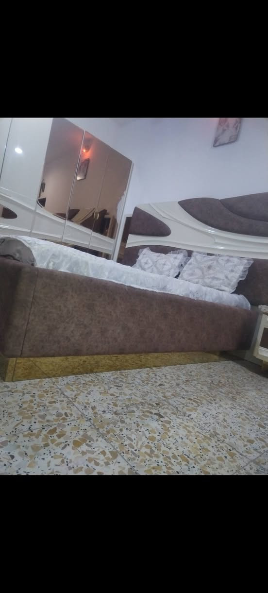 غرفه تركيه • نظيفه • للبيع