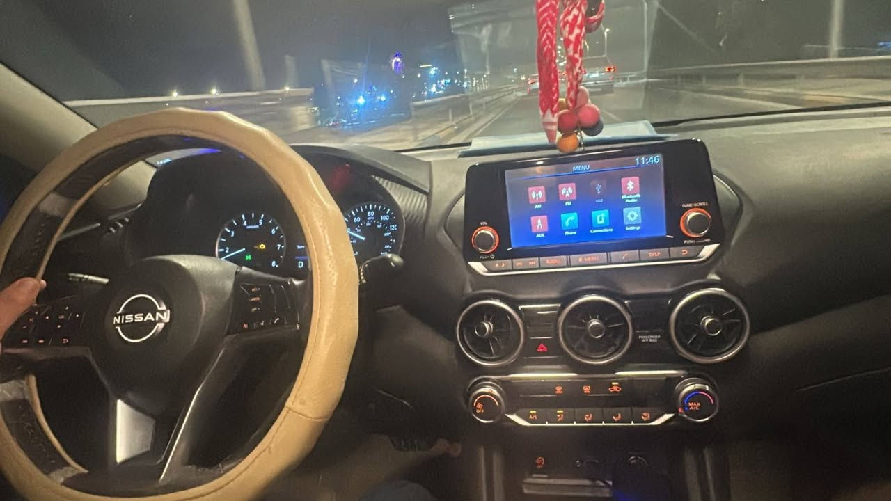 نيسان سنترا موديل 2024
رقم ديالى انكليزي شرط التحويل

مواصفاتها معروفها سياره جديده

كير محرك صدر كهربائيات تخم تاير كله

شرط الكفاله عنوان السيارة ديالى بعقوبه

مكلف بنشر الاستفسار ***********
