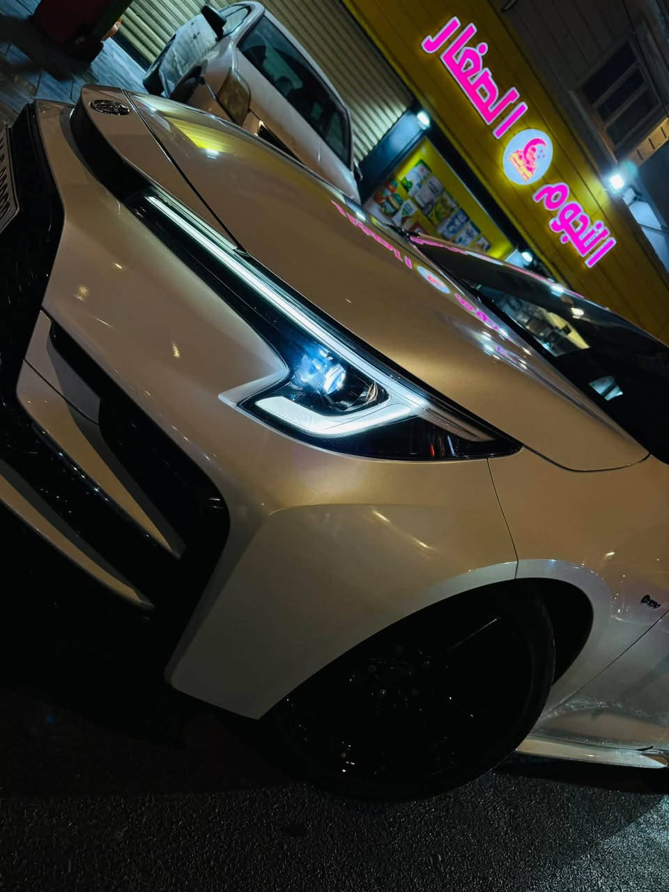 كورلا 2025 رقم بغداد ماشية 19 
أبرز المواصفات اعلى الفئة S 

✅ محرك 1800 هايبرد
✅ مقاعد جلد
✅ تشغيل بصمة + دخول ذكي
✅ تحكم كامل من الستيرن
✅ شاشة أندرويد تدعم Apple CarPlay
✅سبايدر خلفي بلادي
✅ دشبول ديجيتال
✅ تبريد قطعتين (أمامي وخلفي)
✅ كاميرا خلفية
✅ منافذ USB أمامي وخلفي
✅ ويل كاب قياس 16 إنش
✅ لايت أمامي زينون + كشافات أمامية
✅ فتحة سقف (سلايد روف)
✅ رادار أمامي + تحديد مسار
✅ مثبت سرعة + 3 أنظمة قيادة
✅ هاند بريك بصمة + نظام EVE Mode
✅ إشارات على المرايا الجانبية

📍بغداد  /
***********

نص مكتوب في الصور:
- بغداد