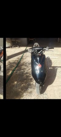 سلام عليك دراجه للبيع ياباني شغله ونضيفه السعر 150, ‏‪07871377565‬‏